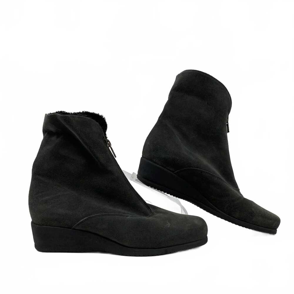 La Canadienne Gray Suede Zipper Front Ankle Boots | Women’s 8.5 Regular
